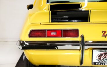 Chevrolet-Camaro-1969-Daytona-Yellow-Black-9