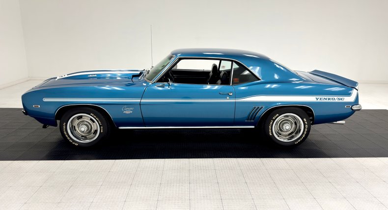 Chevrolet-Camaro-1969-Lemans-Blue-Black-11
