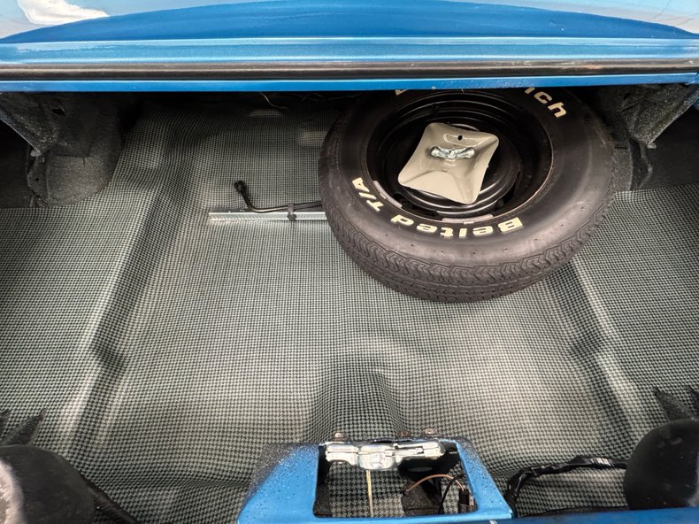 Chevrolet-Camaro-1969-Lemans-Blue-Black-30