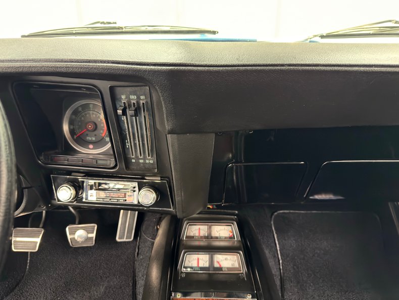 Chevrolet-Camaro-1969-Lemans-Blue-Black-42