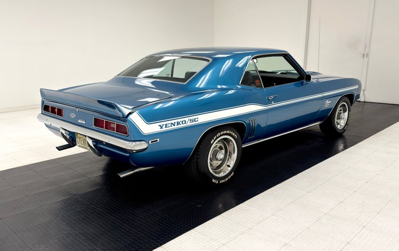 Chevrolet-Camaro-1969-Lemans-Blue-Black-7