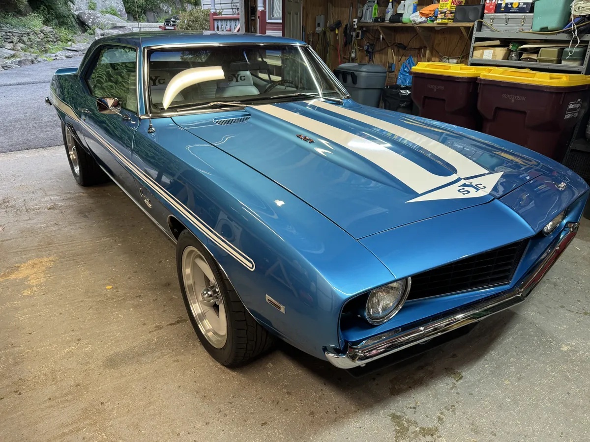 Chevrolet-Camaro-1969-Lemans-Blue-Ivory-2