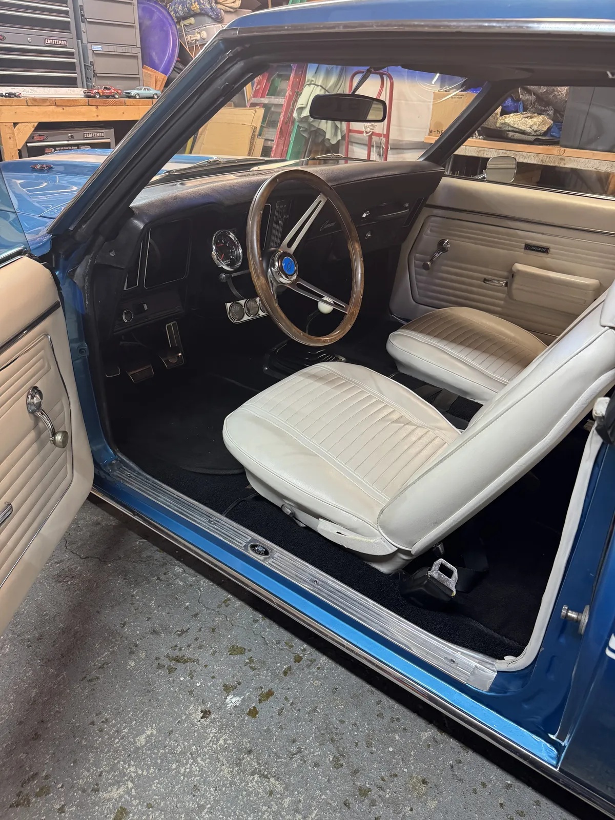 Chevrolet-Camaro-1969-Lemans-Blue-Ivory-7