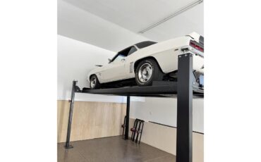 Chevrolet-Camaro-1969-White-Black-white-5