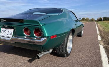 Chevrolet-Camaro-1971-Green-Black-1