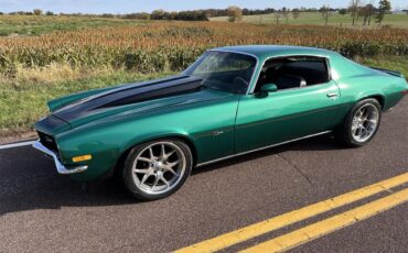 Chevrolet-Camaro-1971-Green-Black-11