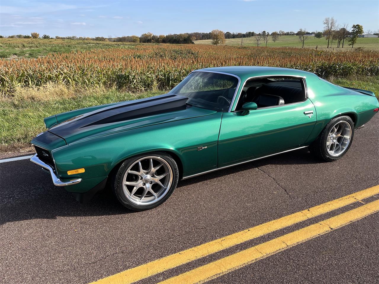 Chevrolet-Camaro-1971-Green-Black-11