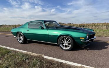 Chevrolet-Camaro-1971-Green-Black-12