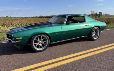 Chevrolet-Camaro-1971-Green-Black-16