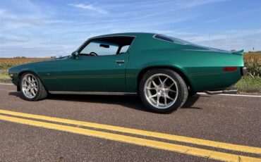 Chevrolet-Camaro-1971-Green-Black-18