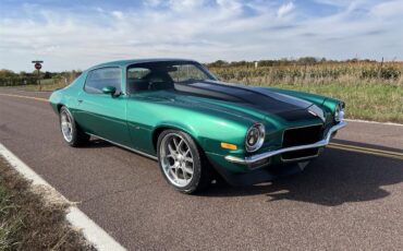 Chevrolet-Camaro-1971-Green-Black-22