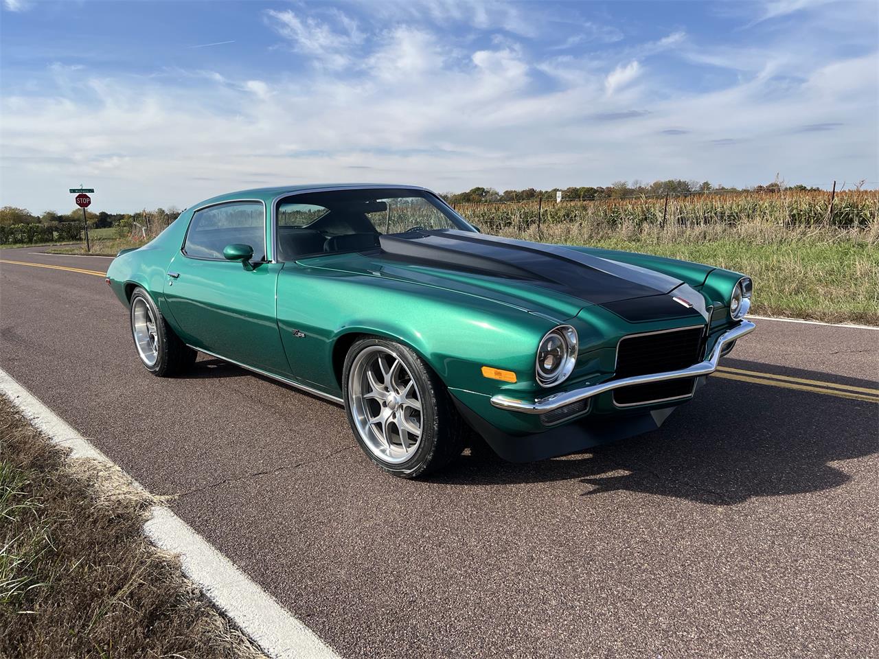 Chevrolet-Camaro-1971-Green-Black-22