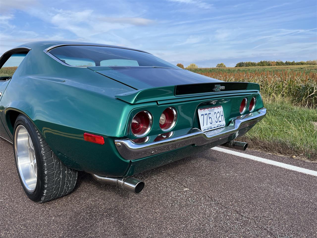 Chevrolet-Camaro-1971-Green-Black-27