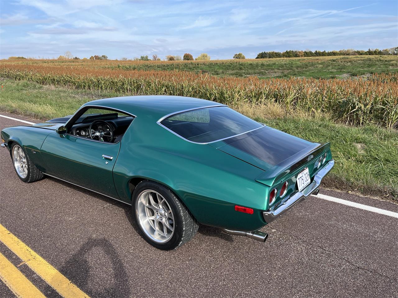 Chevrolet-Camaro-1971-Green-Black-28