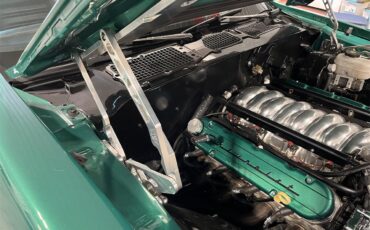 Chevrolet-Camaro-1971-Green-Black-30