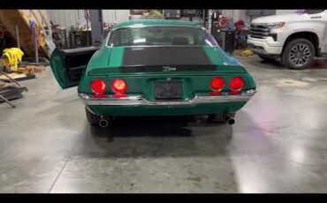 Chevrolet-Camaro-1971-Green-Black