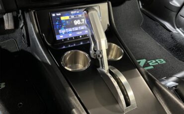 Chevrolet-Camaro-1971-Green-Black-39