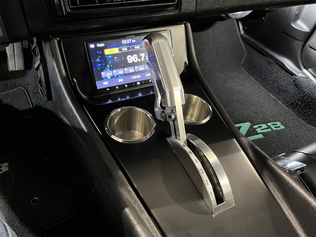 Chevrolet-Camaro-1971-Green-Black-39