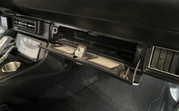 Chevrolet-Camaro-1971-Green-Black-41