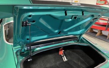 Chevrolet-Camaro-1971-Green-Black-50