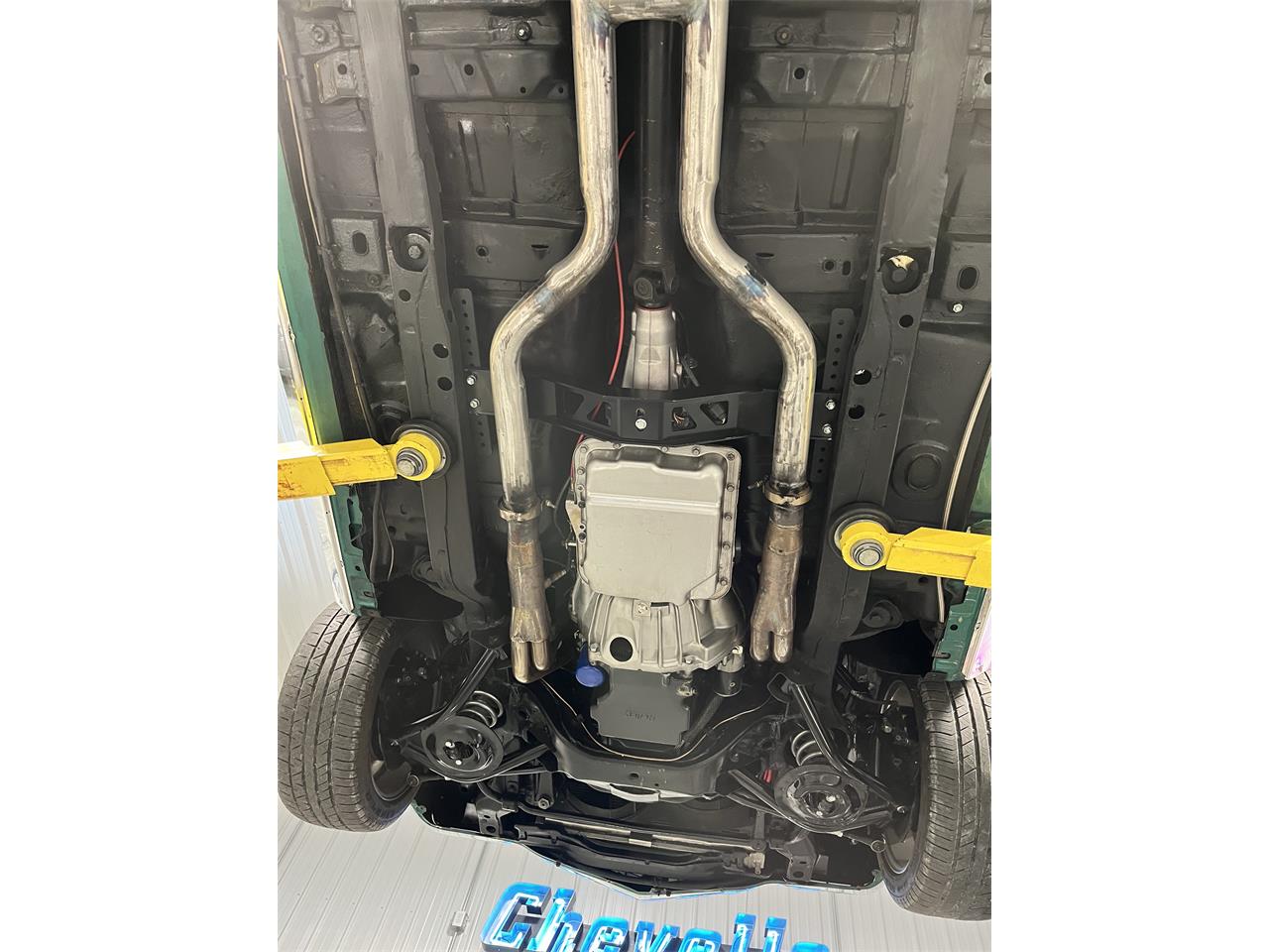 Chevrolet-Camaro-1971-Green-Black-58