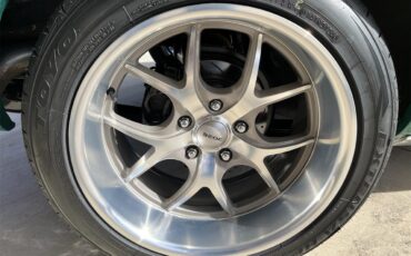 Chevrolet-Camaro-1971-Green-Black-64