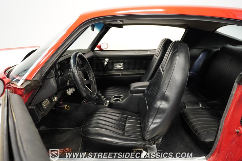 Chevrolet-Camaro-1972-Red-Black-14