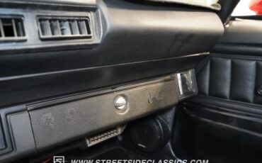 Chevrolet-Camaro-1972-Red-Black-2