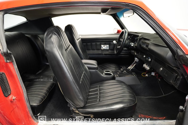 Chevrolet-Camaro-1972-Red-Black-21