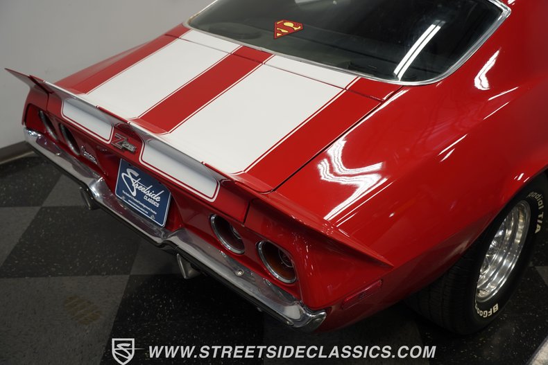 Chevrolet-Camaro-1972-Red-Black-37