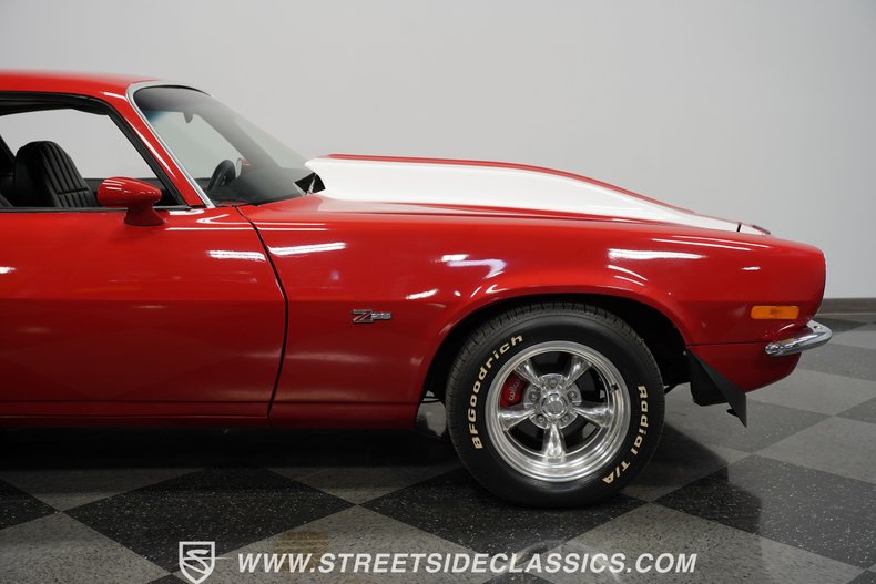 Chevrolet-Camaro-1972-Red-Black-4
