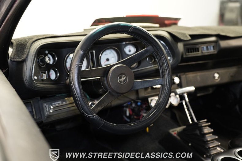 Chevrolet-Camaro-1972-Red-Black-42