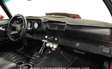 Chevrolet-Camaro-1972-Red-Black-46