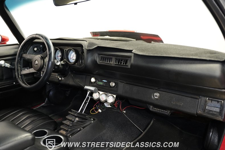 Chevrolet-Camaro-1972-Red-Black-46