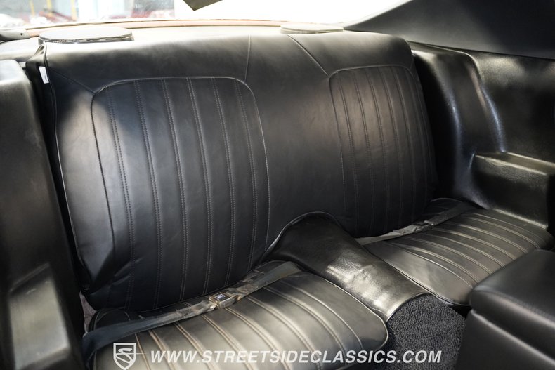 Chevrolet-Camaro-1972-Red-Black-8