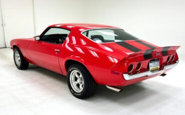 Chevrolet-Camaro-1973-Rally-Red-Black-1