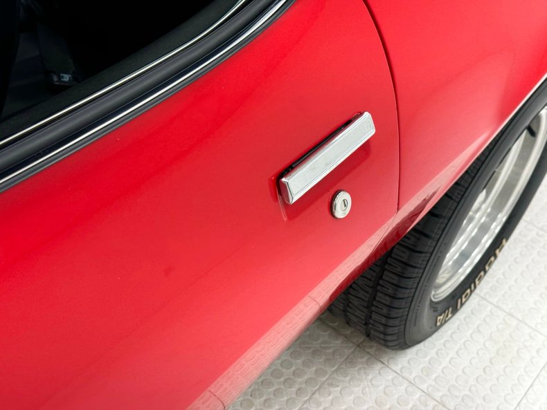 Chevrolet-Camaro-1973-Rally-Red-Black-16