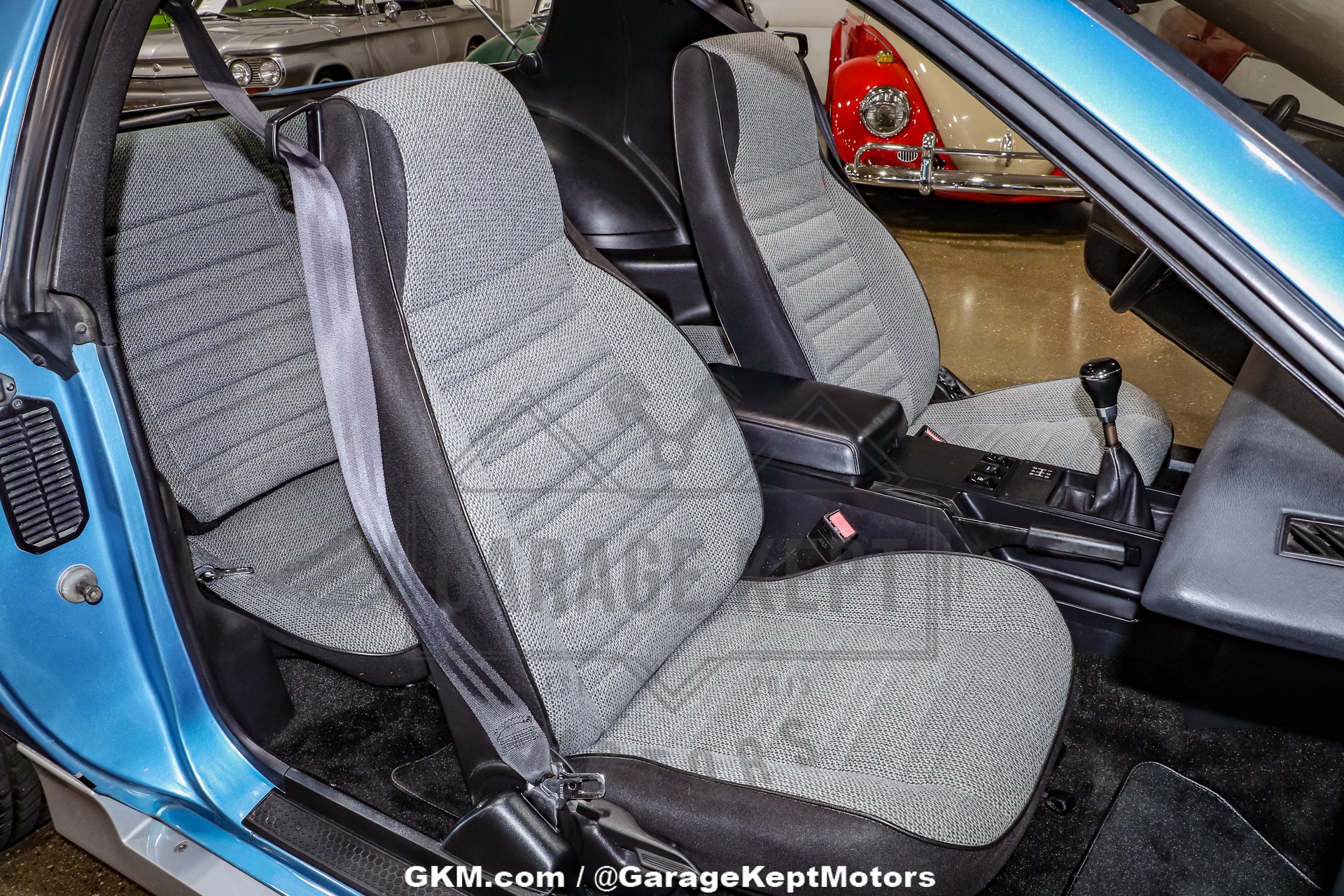 Chevrolet-Camaro-1988-Blue-Gray-11