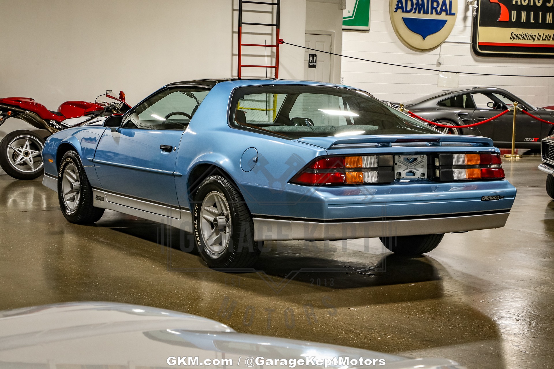 Chevrolet-Camaro-1988-Blue-Gray-18