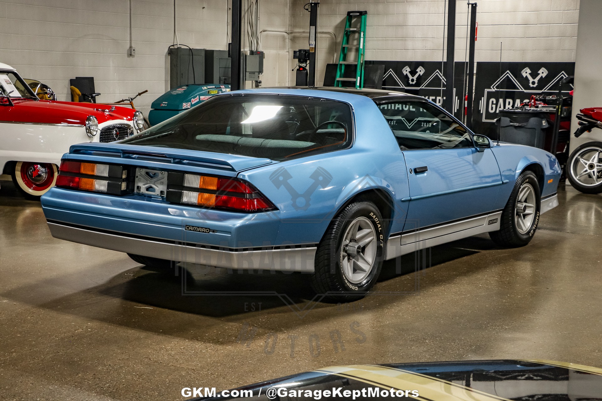 Chevrolet-Camaro-1988-Blue-Gray-19