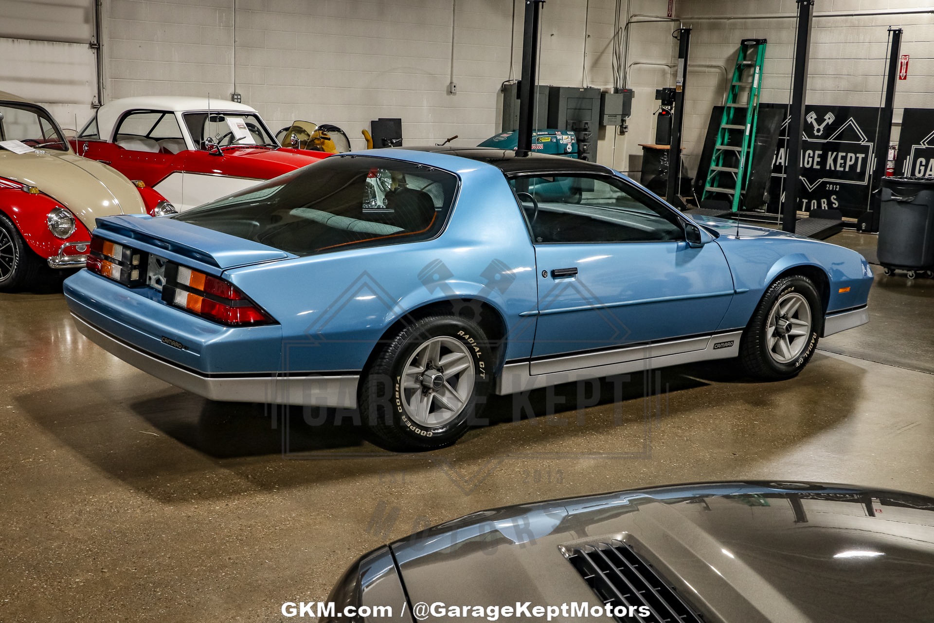 Chevrolet-Camaro-1988-Blue-Gray-20