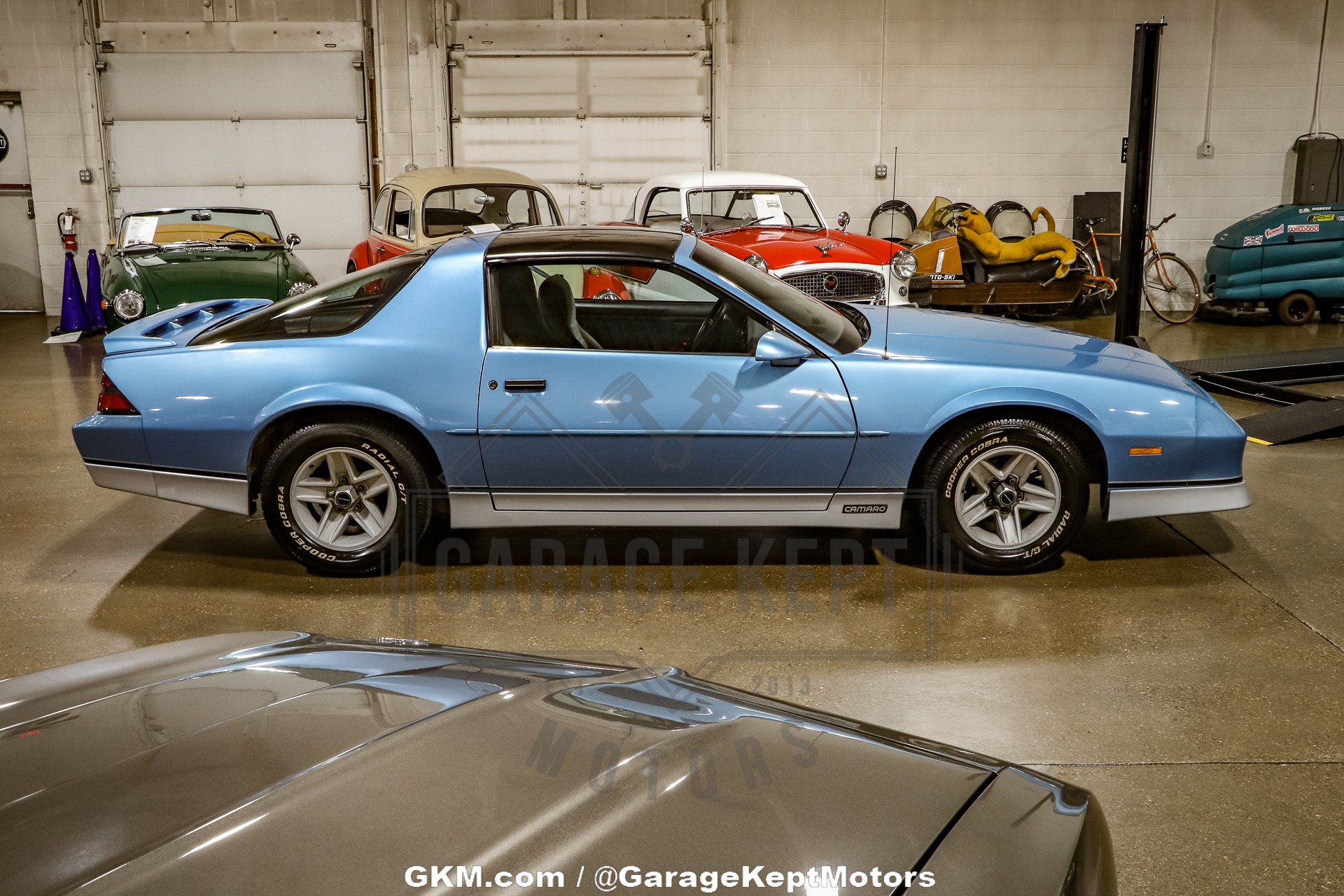 Chevrolet-Camaro-1988-Blue-Gray-21