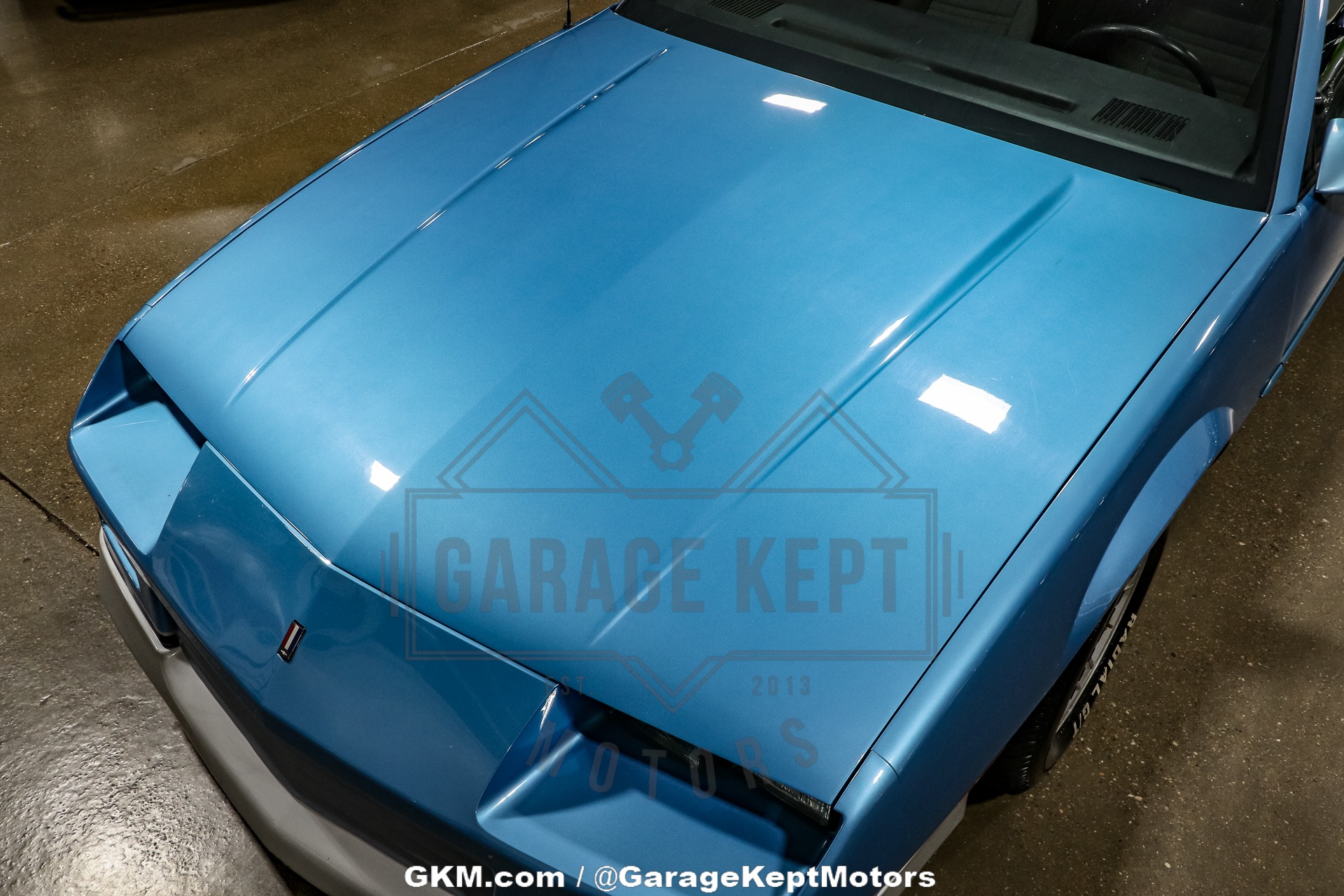 Chevrolet-Camaro-1988-Blue-Gray-32