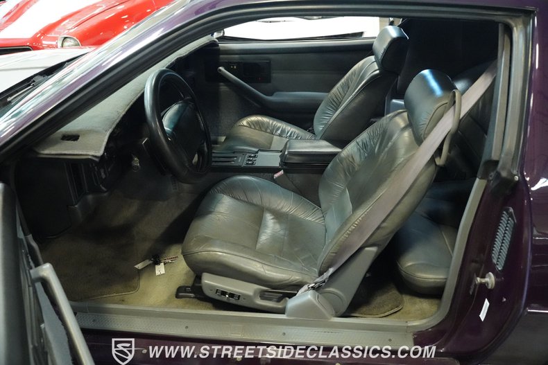 Chevrolet-Camaro-1992-Purple-Haze-Gray-1