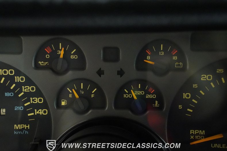 Chevrolet-Camaro-1992-Purple-Haze-Gray-3