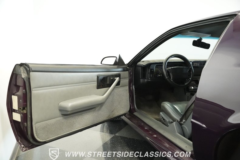 Chevrolet-Camaro-1992-Purple-Haze-Gray-36