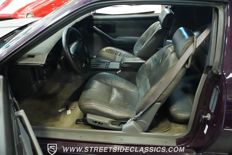 Chevrolet-Camaro-1992-Purple-Haze-Gray-38