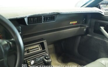 Chevrolet-Camaro-1992-Purple-Haze-Gray-47