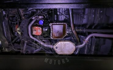 Chevrolet-Caprice-1975-Sky-Blue-White-10