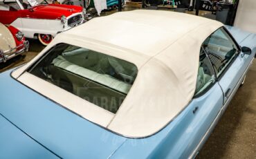 Chevrolet-Caprice-1975-Sky-Blue-White-20